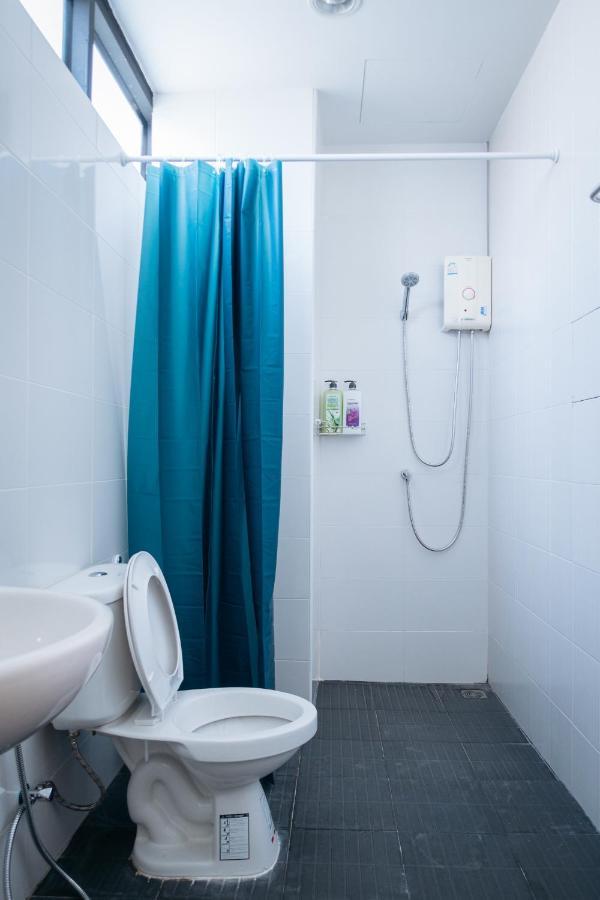 T3 Two Bedrooms Wifi Full Kitchen 1 Min To Bts Bangkok Exterior photo